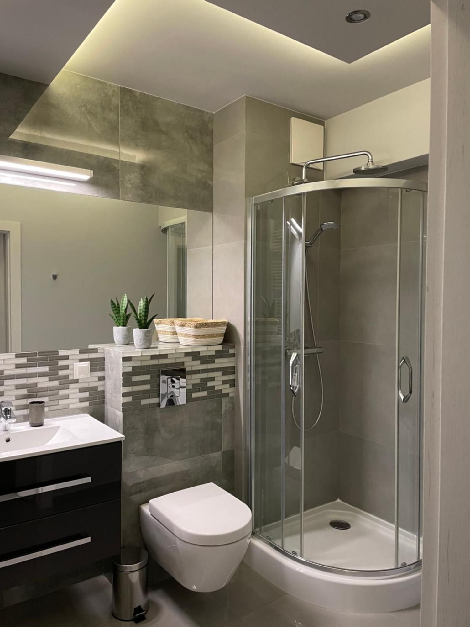 Wenecjanska Comfort Apartment, Free Parking, Self Check-In 24H Познань Экстерьер фото