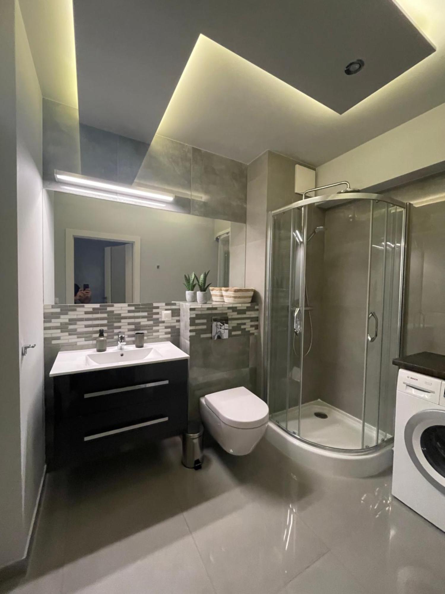 Wenecjanska Comfort Apartment, Free Parking, Self Check-In 24H Познань Экстерьер фото